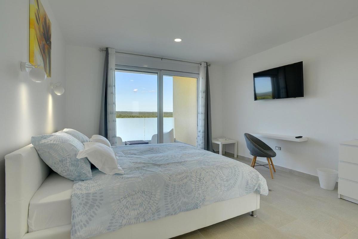 Villa White Barbariga Exterior foto